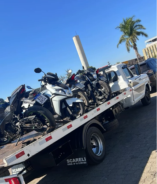 Motos transportadas pela I&D Guinchos